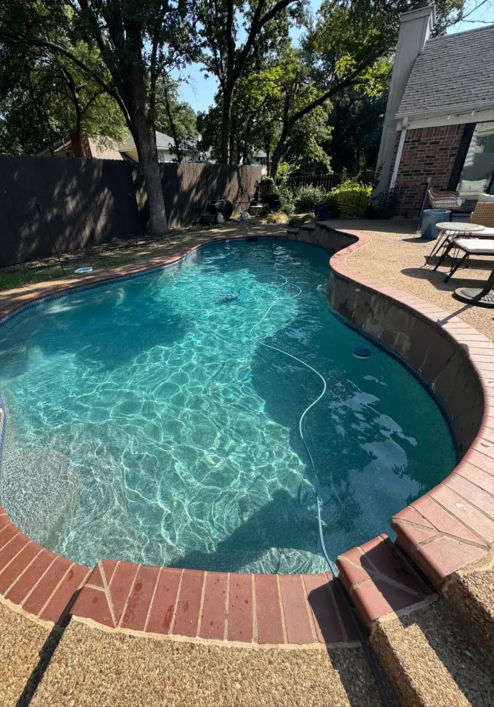 Professional pool cleaning service in Hurst, TX by Sunny Side Pools
